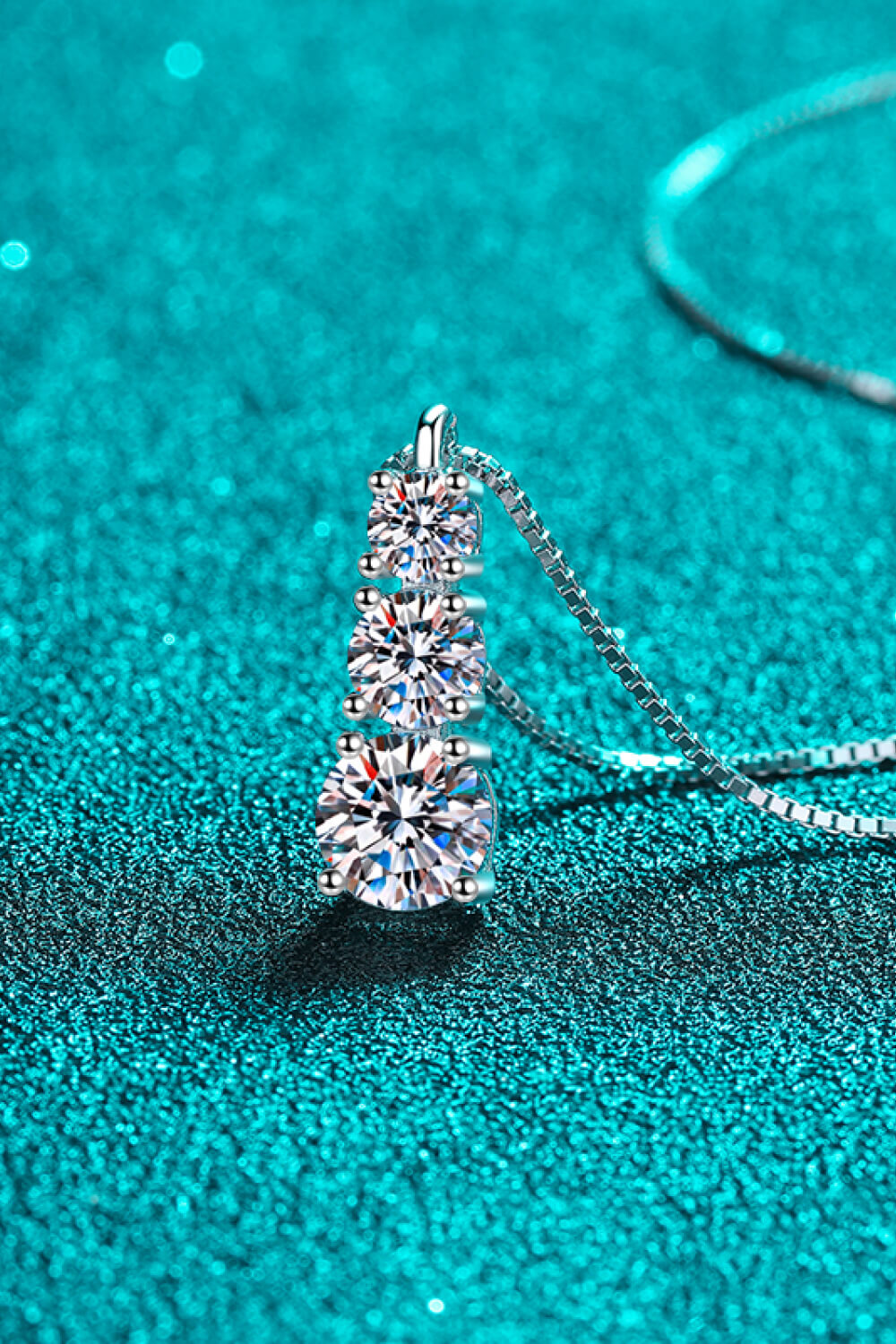 Triple-Pendant Necklace with 1.8 Carat Moissanite