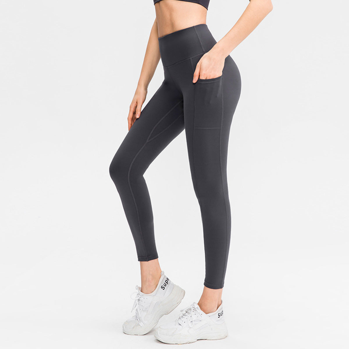 High-Waisted Hip-Lifting Leggings With Pockets