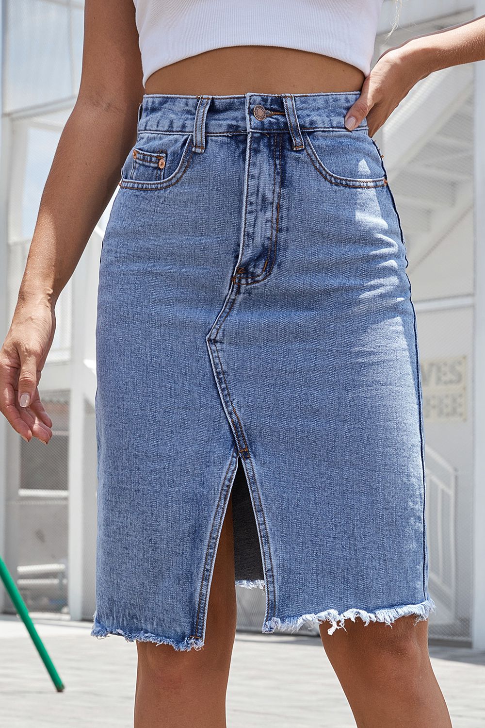 Buttoned Slit Denim Skirt