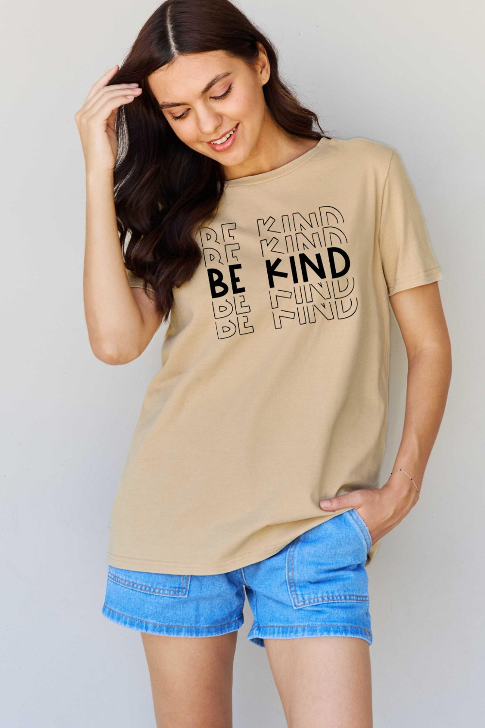 BE KIND Graphic T-Shirt