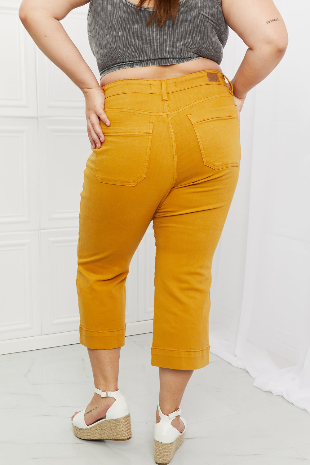 Full Size Straight Leg Cropped Jeans