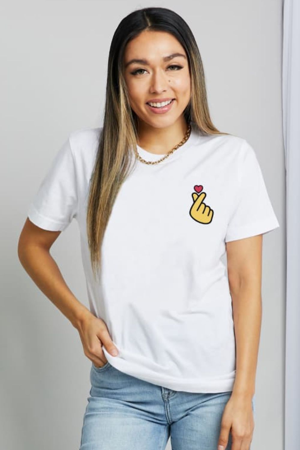 Finger Heart Emoji Graphic Cotton T-Shirt