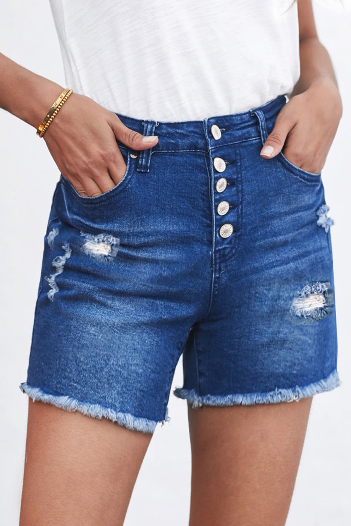 Frayed Hem Single-Breasted Ripped Denim Shorts