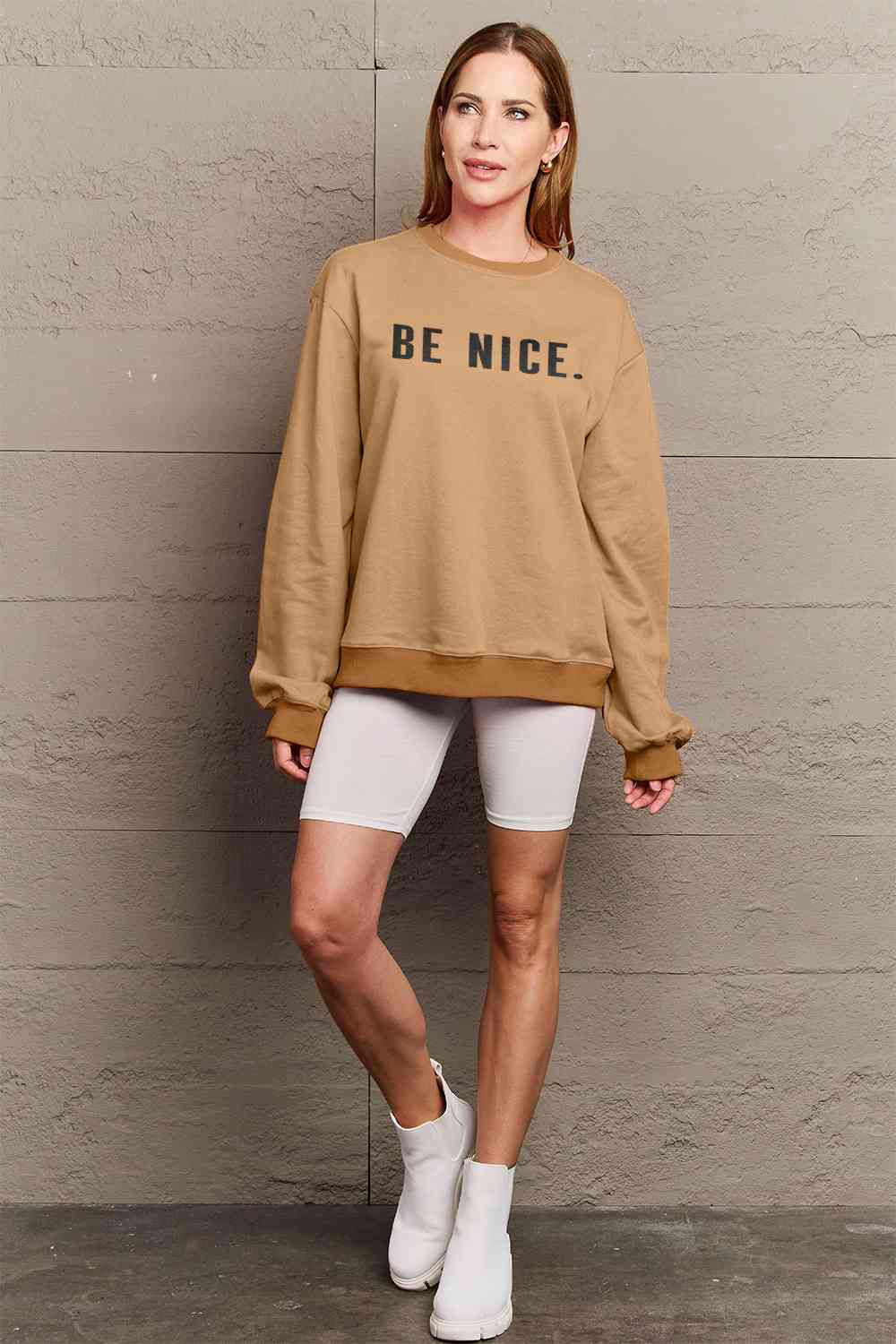 BE NICE Graphic Sweatshirt