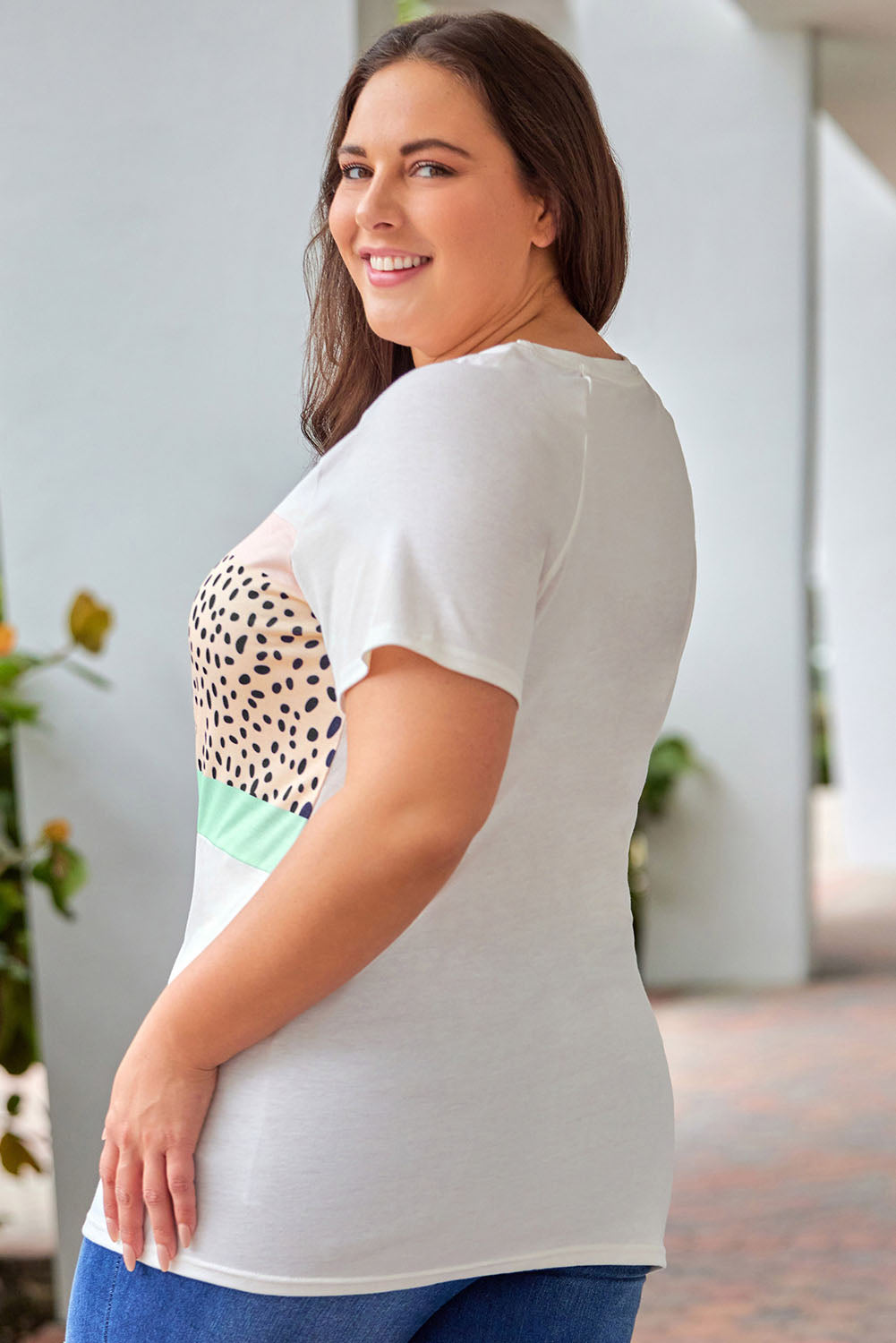 Plus Size Printed Contrast Round Neck Tee Shirt