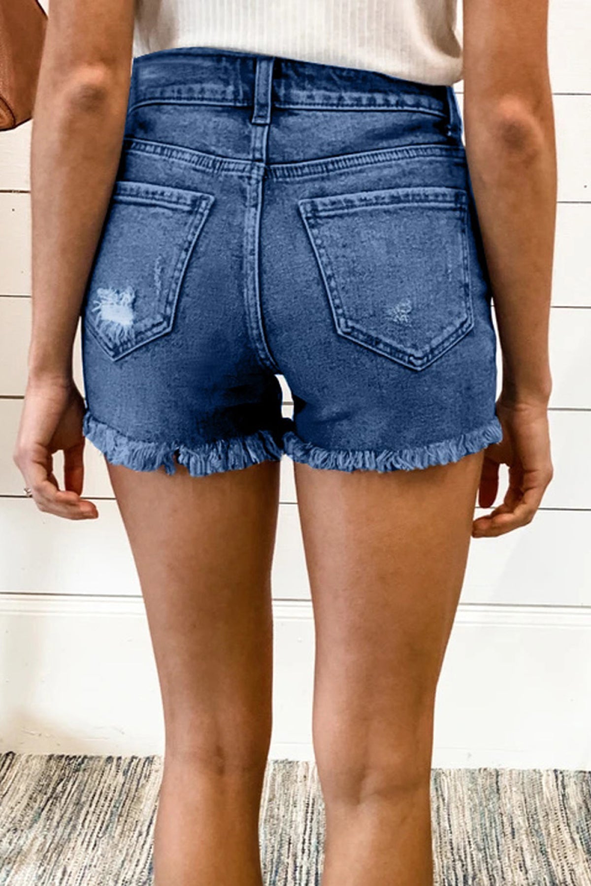 Frayed Hem Single-Breasted Ripped Denim Shorts