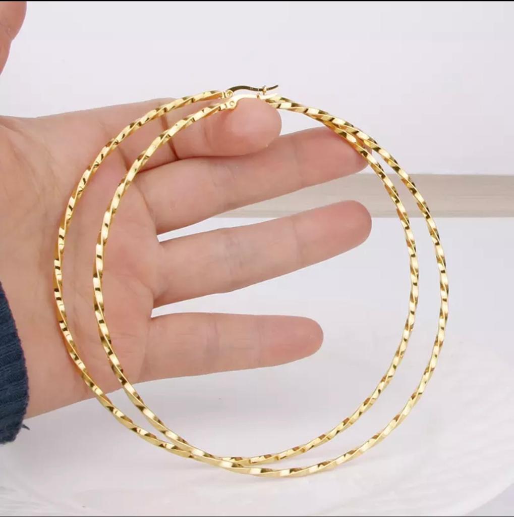 18K Gold-Plated Hoop Earrings With Different Style